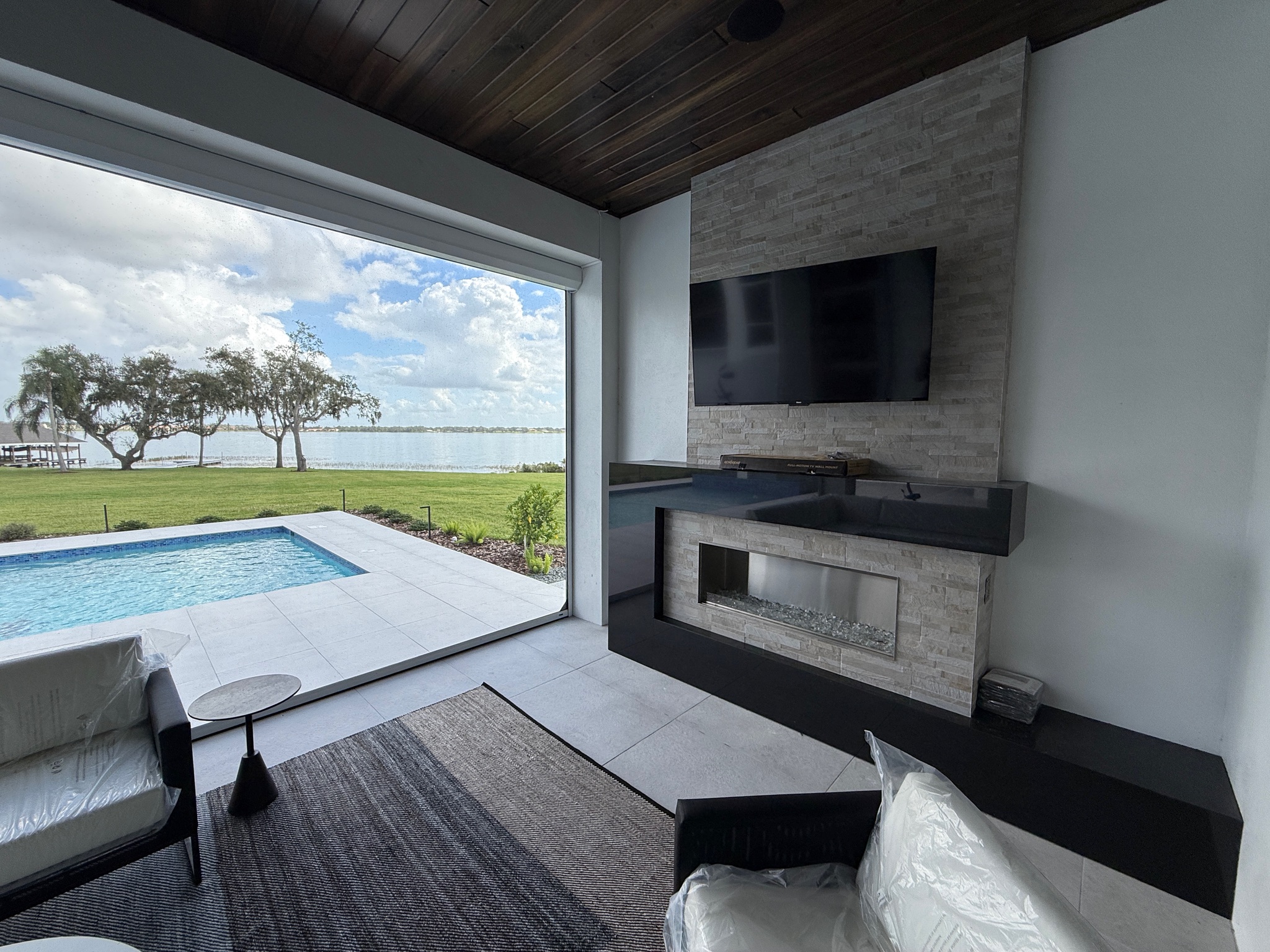 Resort property quartzite pool bar