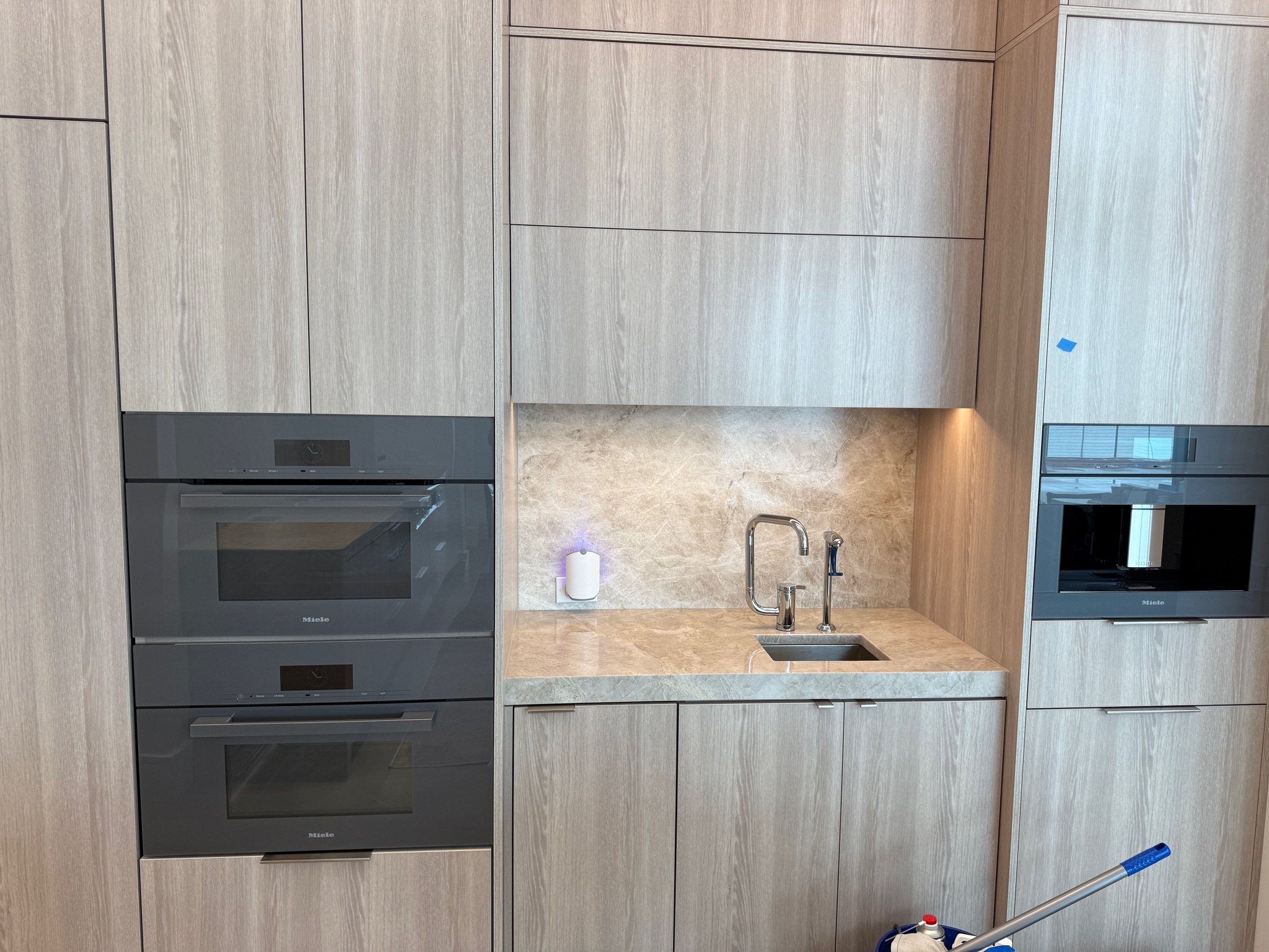 Mediterranean style granite kitchen Tampa Bay